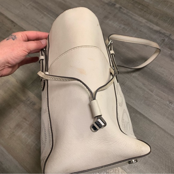 Michael Kors Voyager East West Tote Bag Optic White Die Cut Logo & Wallet - Picture 5 of 14